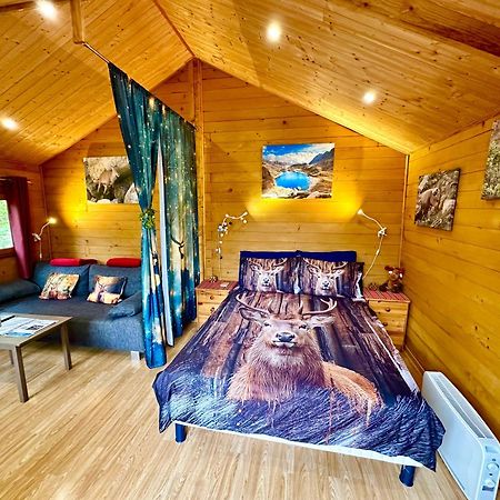 Chalet Sur Pilotis Avec Piscine Privee Lucéram Exteriér fotografie