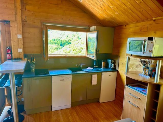 Chalet Sur Pilotis Avec Piscine Privee Lucéram Exteriér fotografie